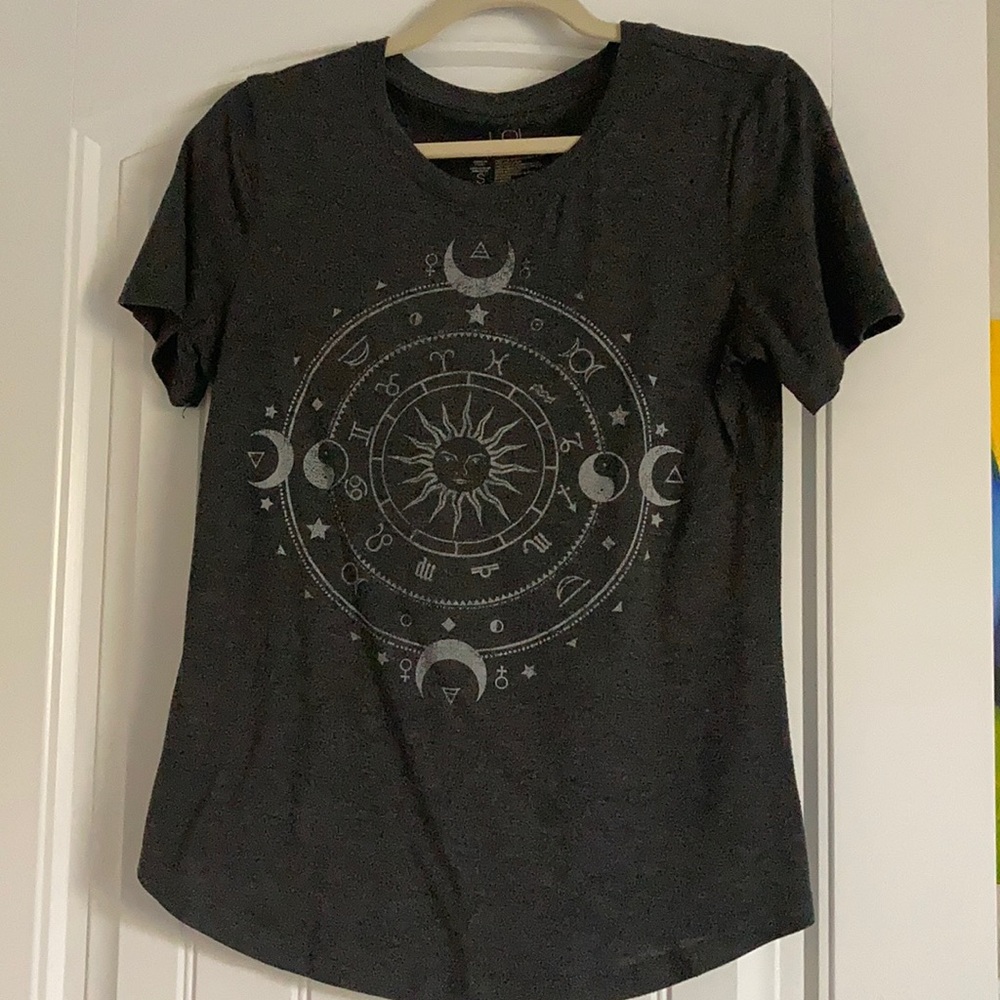 Casual dark gray boho tee